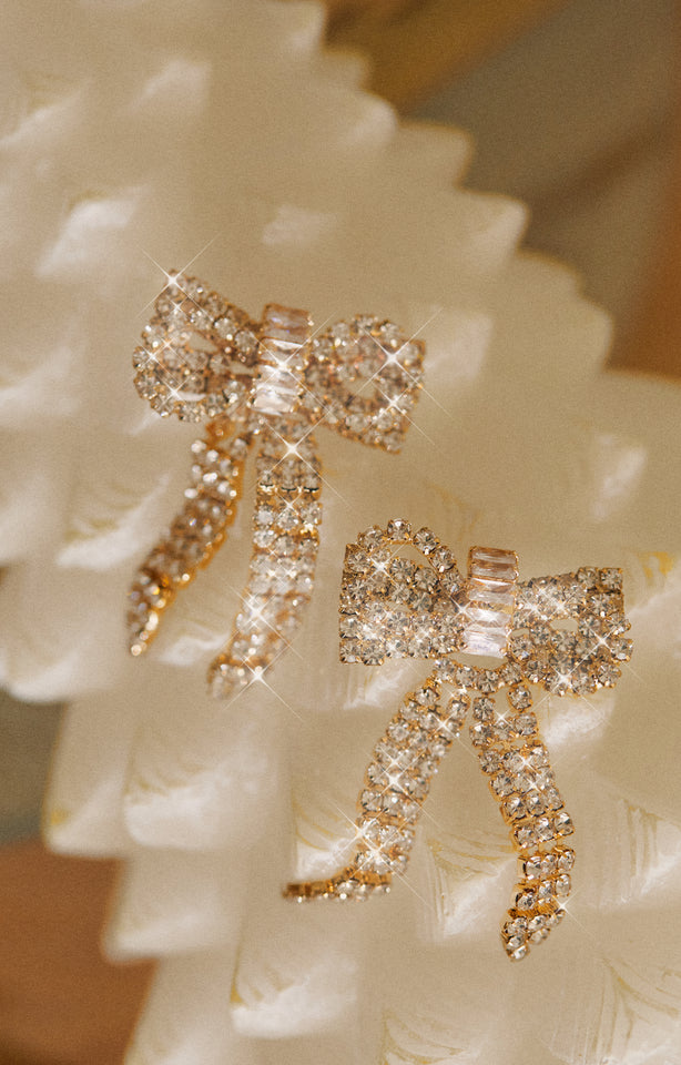 Load image into Gallery viewer, Bow Tie Embellished Earring
