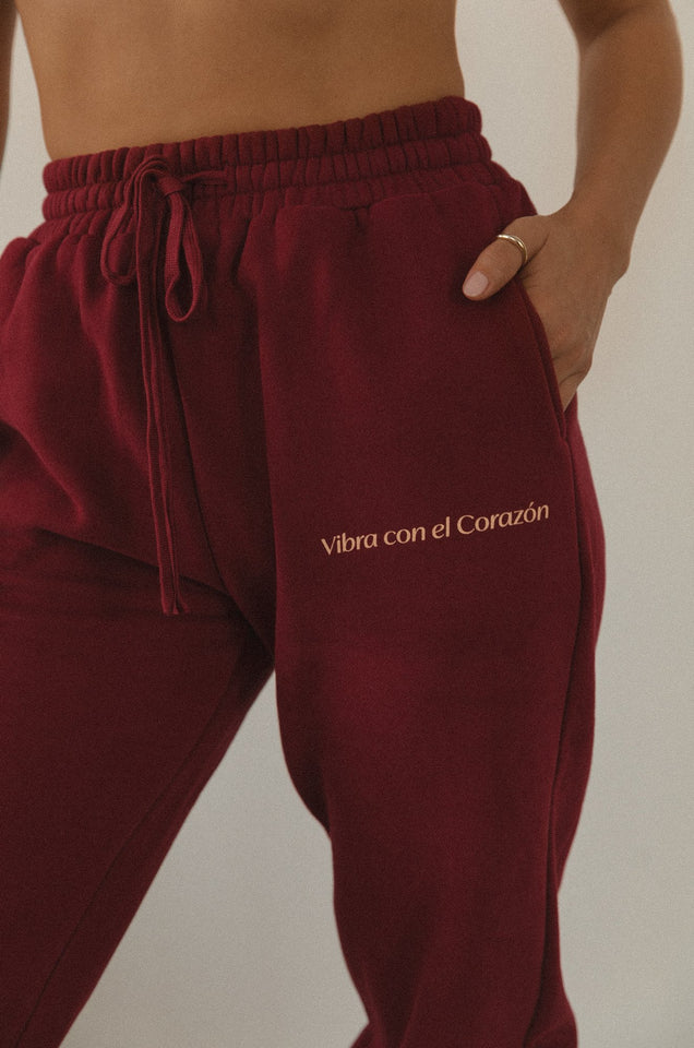 Load image into Gallery viewer, Vibra Con El Corazón - Burgundy
