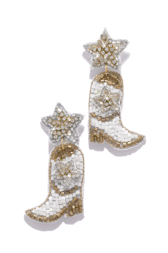 Load image into Gallery viewer, Beaded White Earring 
