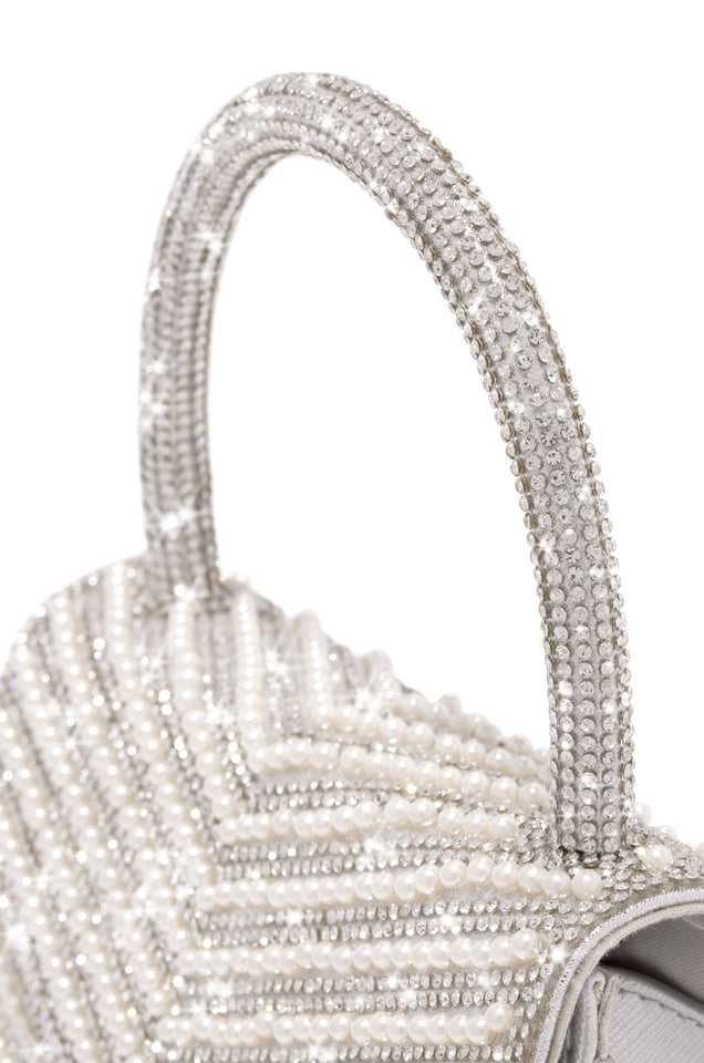 Load image into Gallery viewer, Embellished Top Handle Clutch Bag
