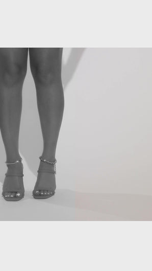 Video Of Model Wearing Block Heels