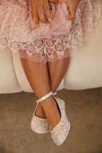 Load image into Gallery viewer, Flower Girl - Silver
