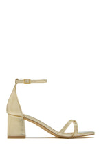 Load image into Gallery viewer, Gold Single Sole Chunky Heels
