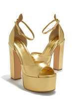 Load image into Gallery viewer, Avani - Gold
