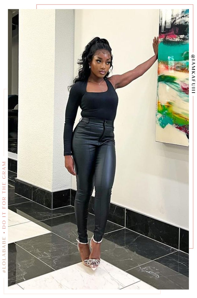 Load image into Gallery viewer, Woman Waring Black Bodysuit
