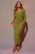 Load image into Gallery viewer, Green Long Sleeve Dress
