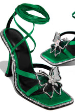 Load image into Gallery viewer, Sweet Fantasy - Green
