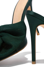 Load image into Gallery viewer, Green Heel With Oversized Bow 
