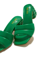 Load image into Gallery viewer, La Vita - Green
