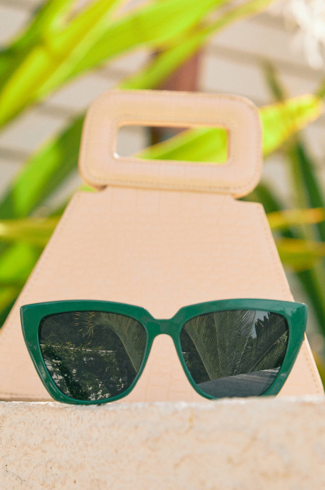 Load image into Gallery viewer, Green Sunglasses
