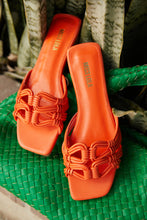 Load image into Gallery viewer, Island Of Paradise - Orange
