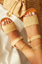 Load image into Gallery viewer, Women Wearing Natural Sandals
