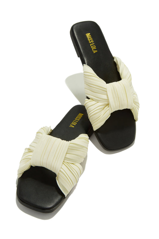 Load image into Gallery viewer, Cream Flat Slip On Sandals
