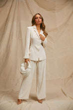 Load image into Gallery viewer, Gabriela Blazer - Cream
