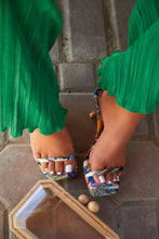 Load image into Gallery viewer, Women Wearing Multi Print Mid Heels
