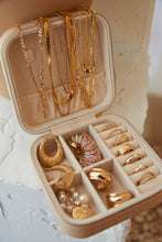 Load image into Gallery viewer, Nude Jewelry Box
