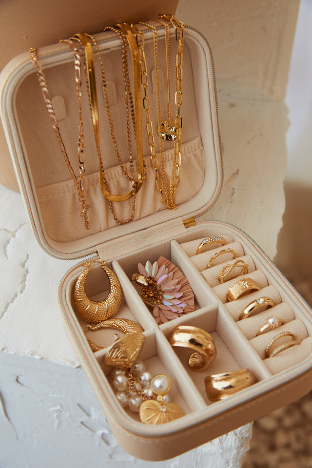 Load image into Gallery viewer, Nude Jewelry Box
