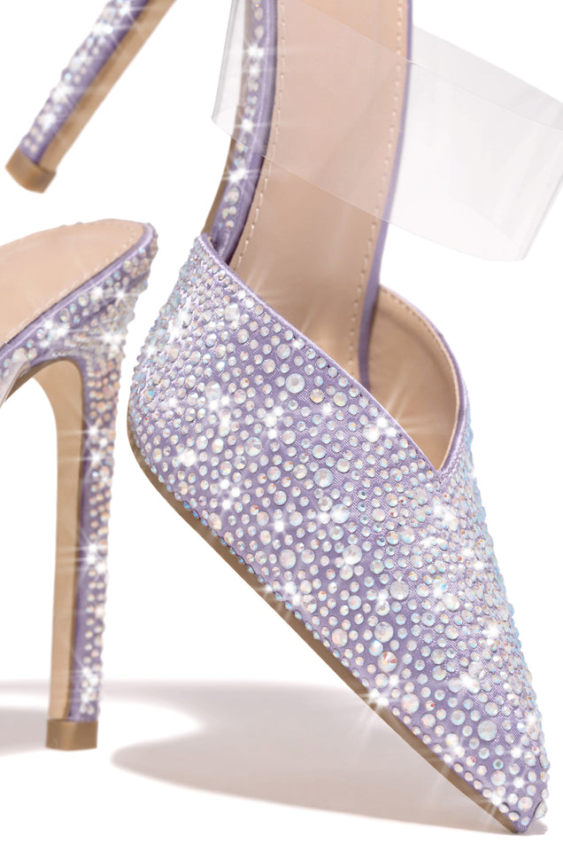 Load image into Gallery viewer, Lavender Pointed Toe Pumps
