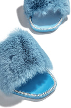 Load image into Gallery viewer, Chilly Mornings - Blue

