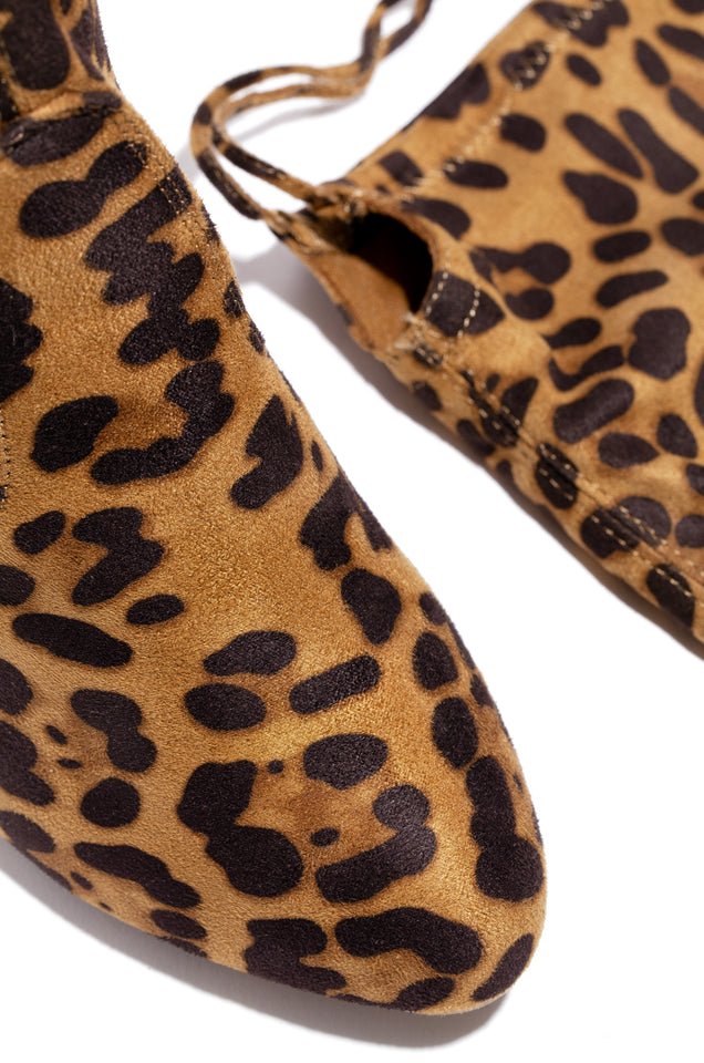 Load image into Gallery viewer, Rise To The Top - Leopard
