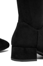 Load image into Gallery viewer, Black Stacked Heel Boots
