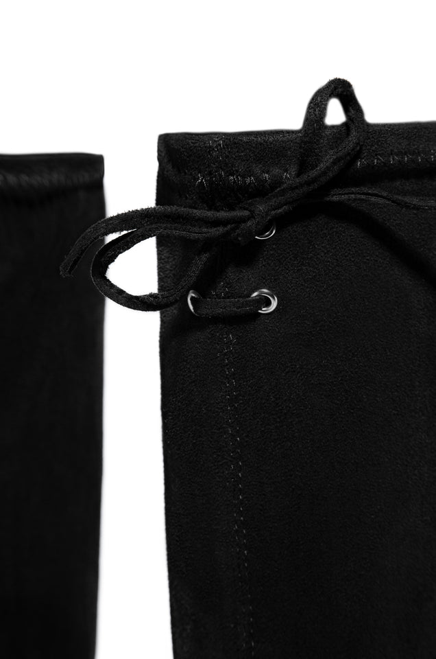 Load image into Gallery viewer, Black Boots

