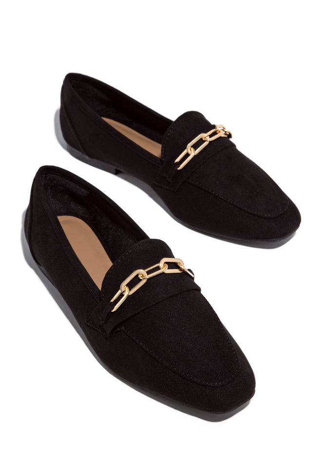 Load image into Gallery viewer, Black Slip On Flats with Gold-Tone Chain Detailing
