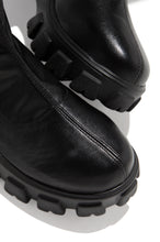 Load image into Gallery viewer, black closed toe boot 
