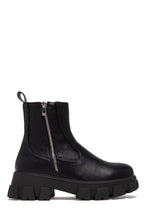Load image into Gallery viewer, Black Flat Boots

