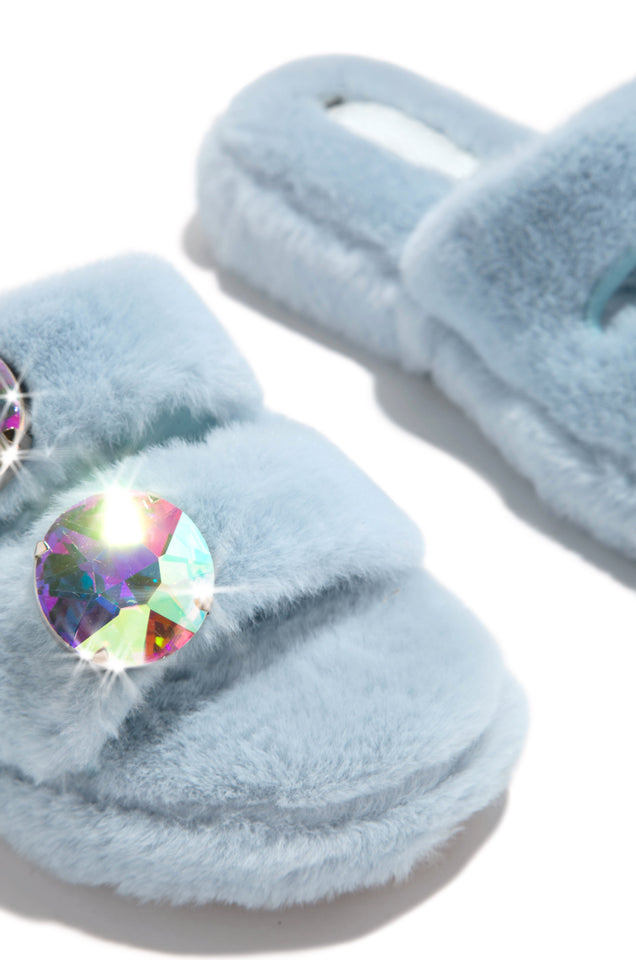 Load image into Gallery viewer, Luxe &amp; Chill - Light Blue
