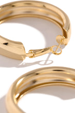 Load image into Gallery viewer, Gold Hoop Earring
