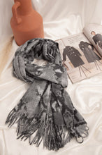 Load image into Gallery viewer, Fall Essentials Scarf - Grey
