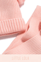 Load image into Gallery viewer, pink knit hat 

