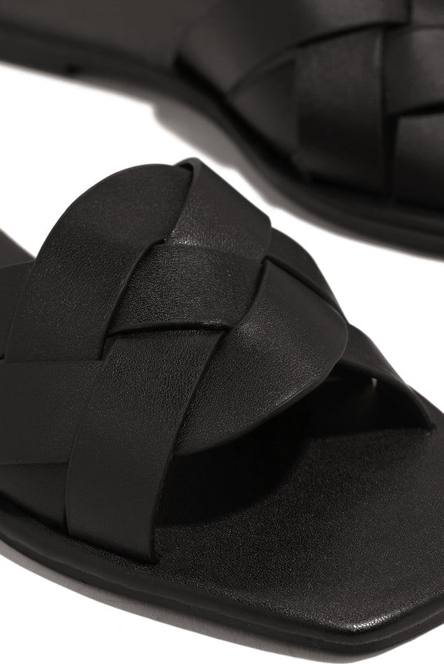 Load image into Gallery viewer, Fashion Amore - Black
