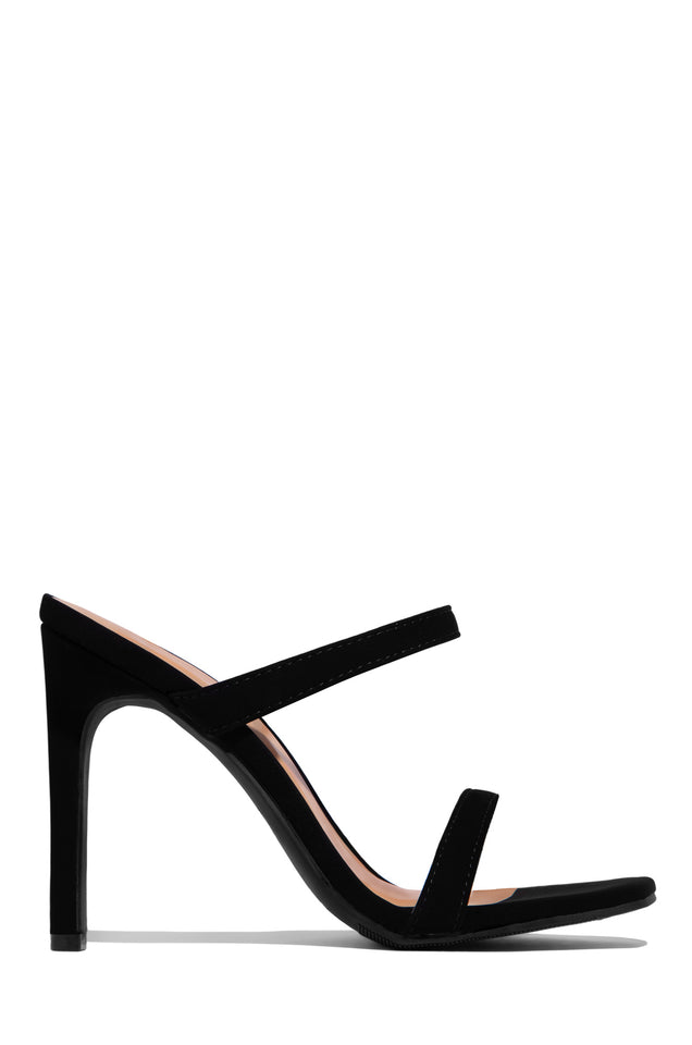 Load image into Gallery viewer, Chic Attraction - White PU
