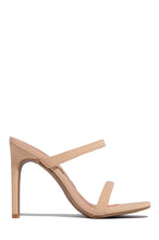 Load image into Gallery viewer, Chic Attraction - White PU
