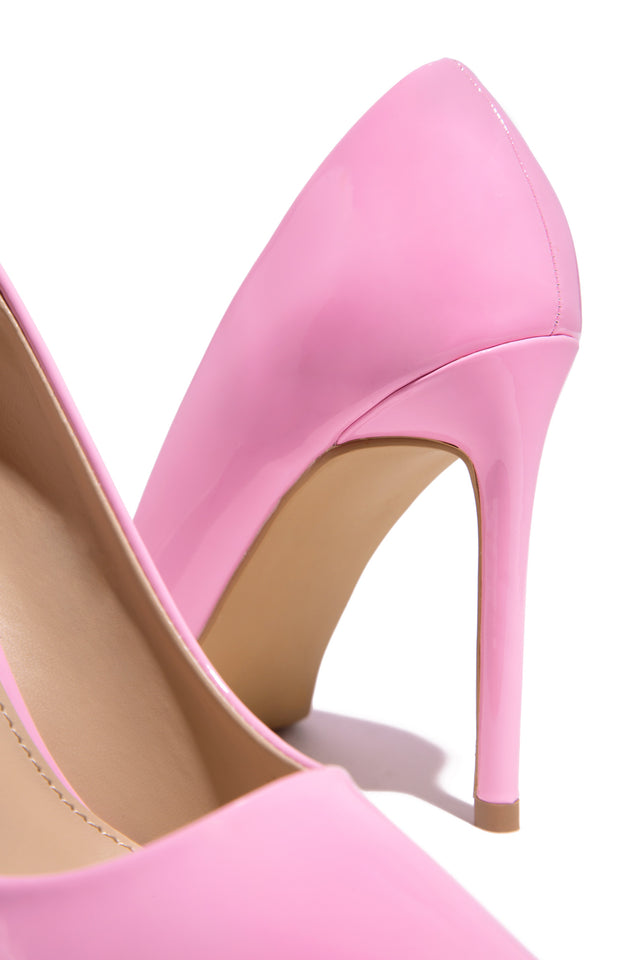 Load image into Gallery viewer, Pink Closed Toe Heel 
