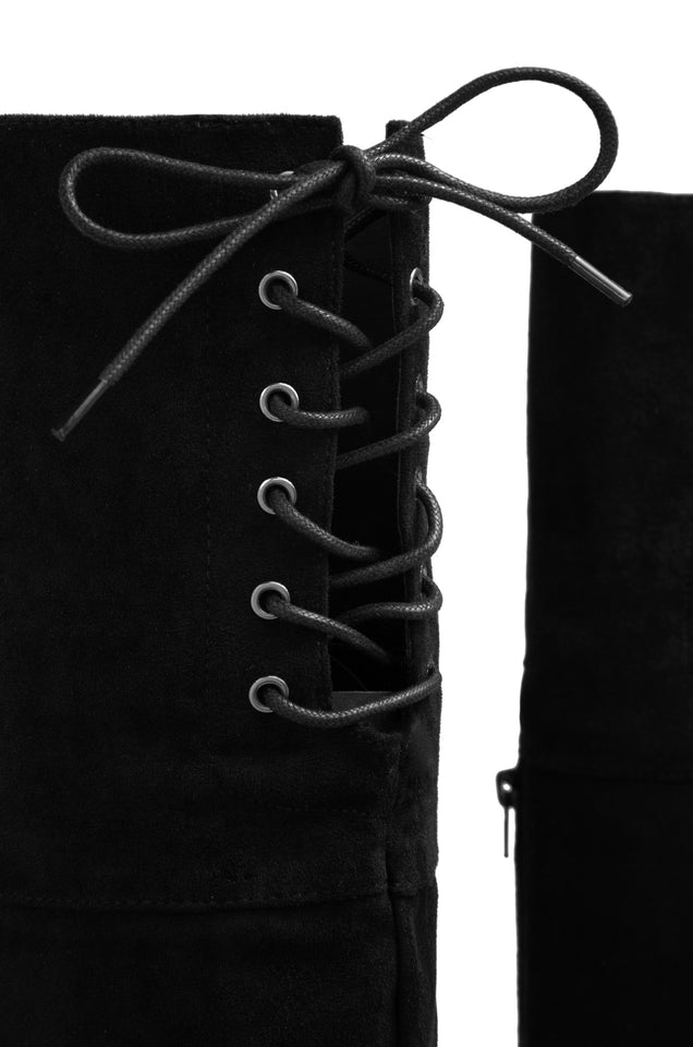 Load image into Gallery viewer, Roadie Over The Knee Block Heel Boots - Black
