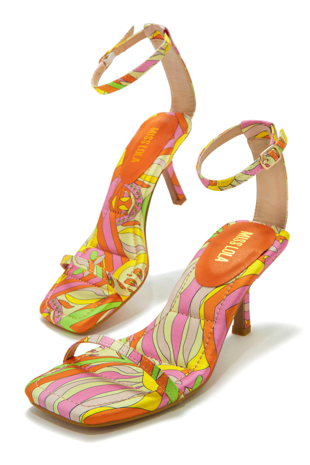 Load image into Gallery viewer, Multi Print Single Sole Heels
