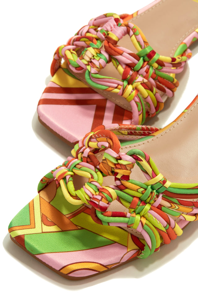 Load image into Gallery viewer, Multi Print Woven Sandals
