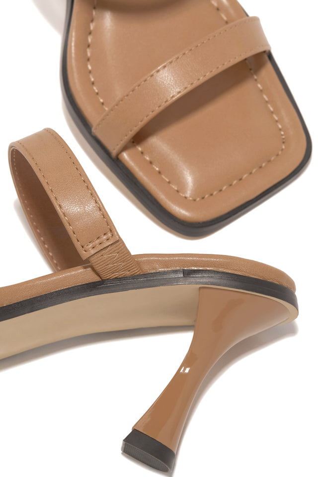 Load image into Gallery viewer, Nude Block Heels 
