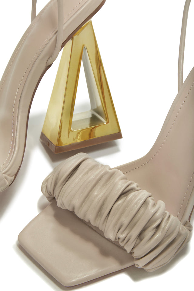 Load image into Gallery viewer, Nude Single Sole Heels
