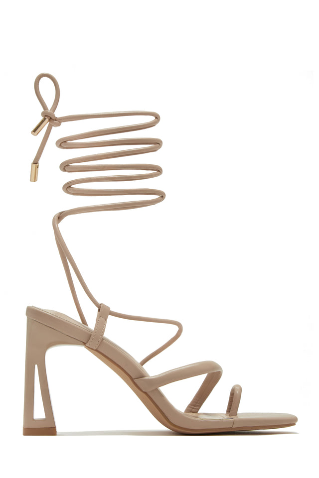 Load image into Gallery viewer, Dreamy Romance Single Sole Lace Up Heels - Gold
