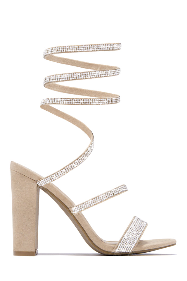 Load image into Gallery viewer, Nude Chunky Heels
