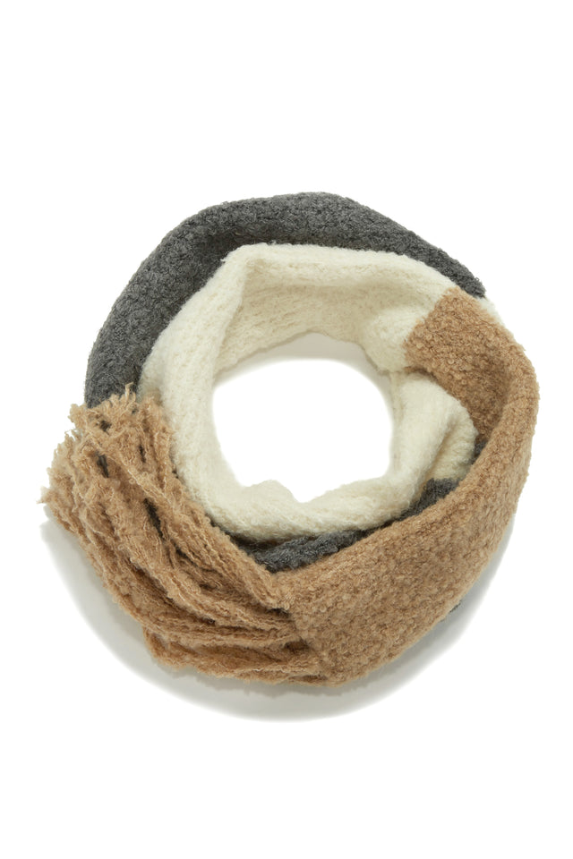 Load image into Gallery viewer, Cozy Winter Scarf
