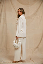 Load image into Gallery viewer, Gabriela Blazer - Cream

