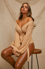 Load image into Gallery viewer, Sweater Top Styled with PU
