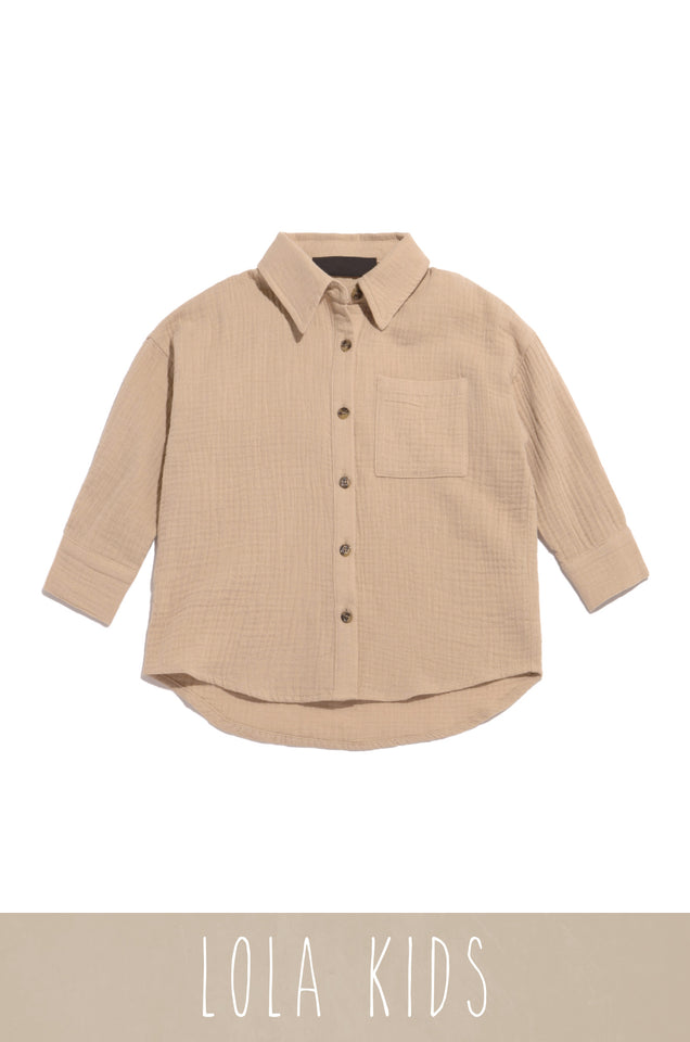 Load image into Gallery viewer, Kids Nude Crinkled Gauze Button Up Top
