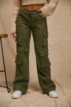 Load image into Gallery viewer, Green Pants
