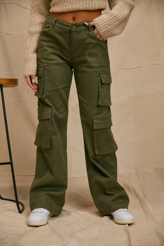 Load image into Gallery viewer, Green Pants
